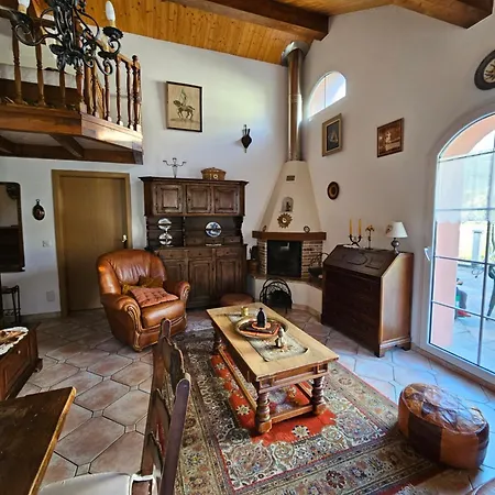 Granny Apartment *